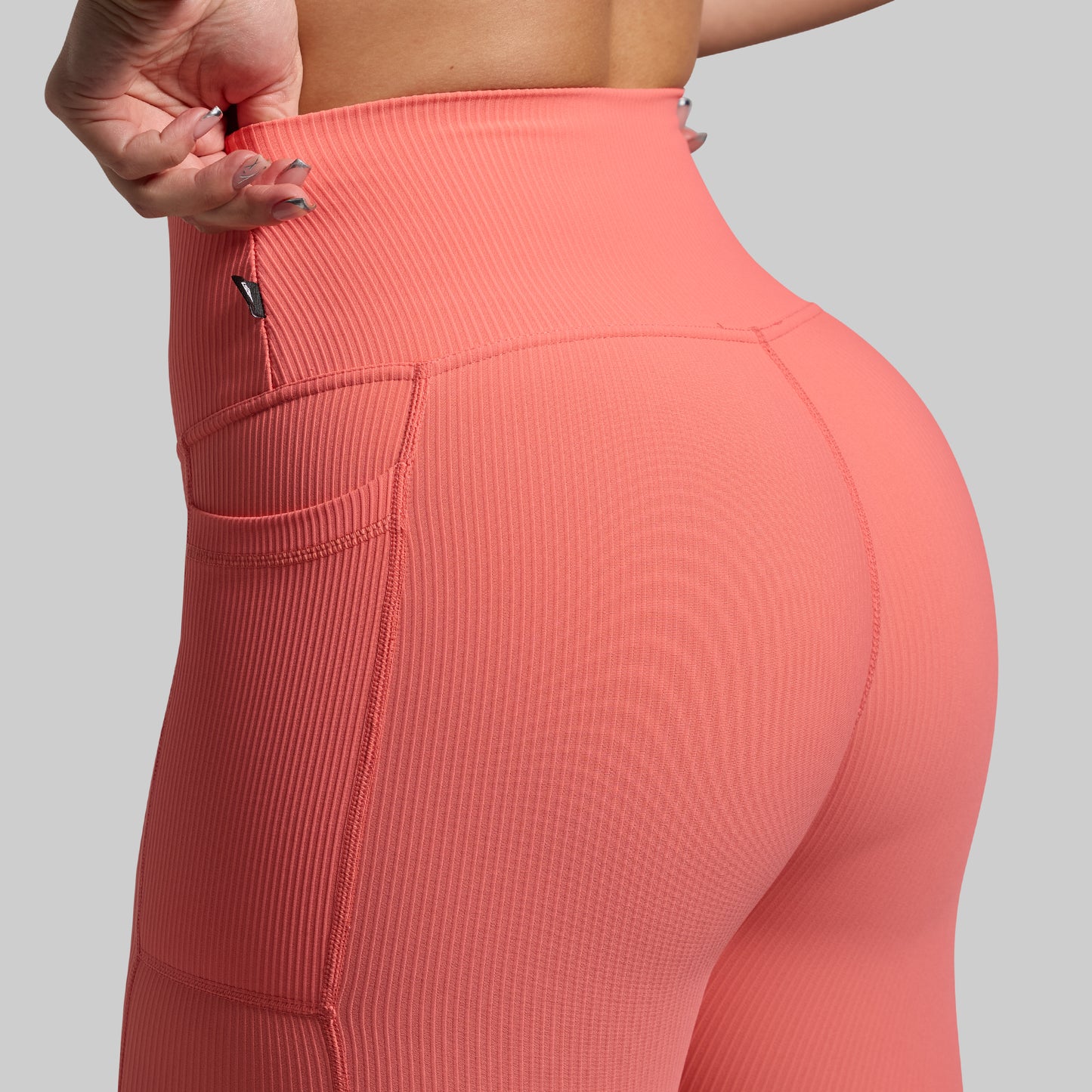 All or Nothing Capri w/ Pockets (Hot Peach)