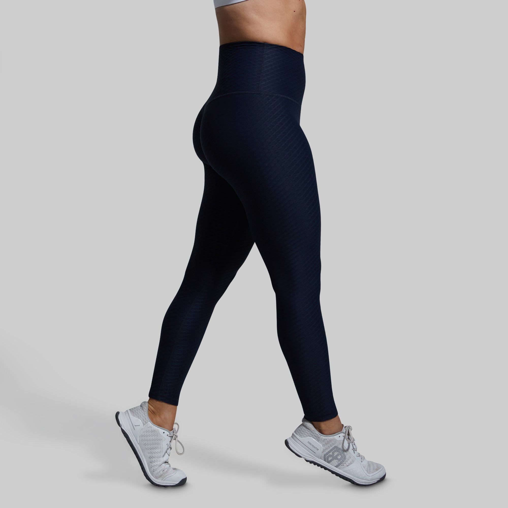 BornPrimitive on X: Leggings that embody excellence? We've got 'em.⁠ And  they're backed by over 1,100 5-star reviews.⁠ ⁠ Try our Paragon leggings  today to find out for yourself.⁠  / X