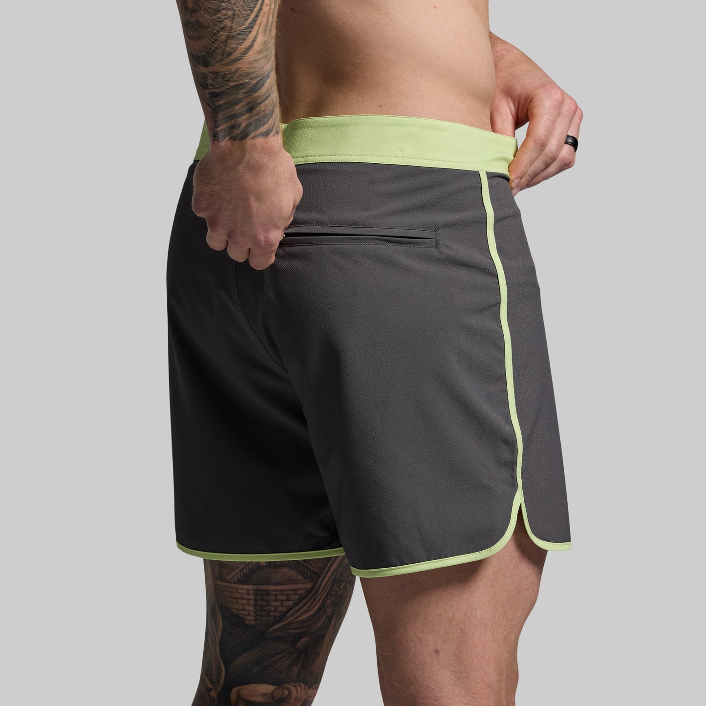 Island Short 5" (Gunmetal)