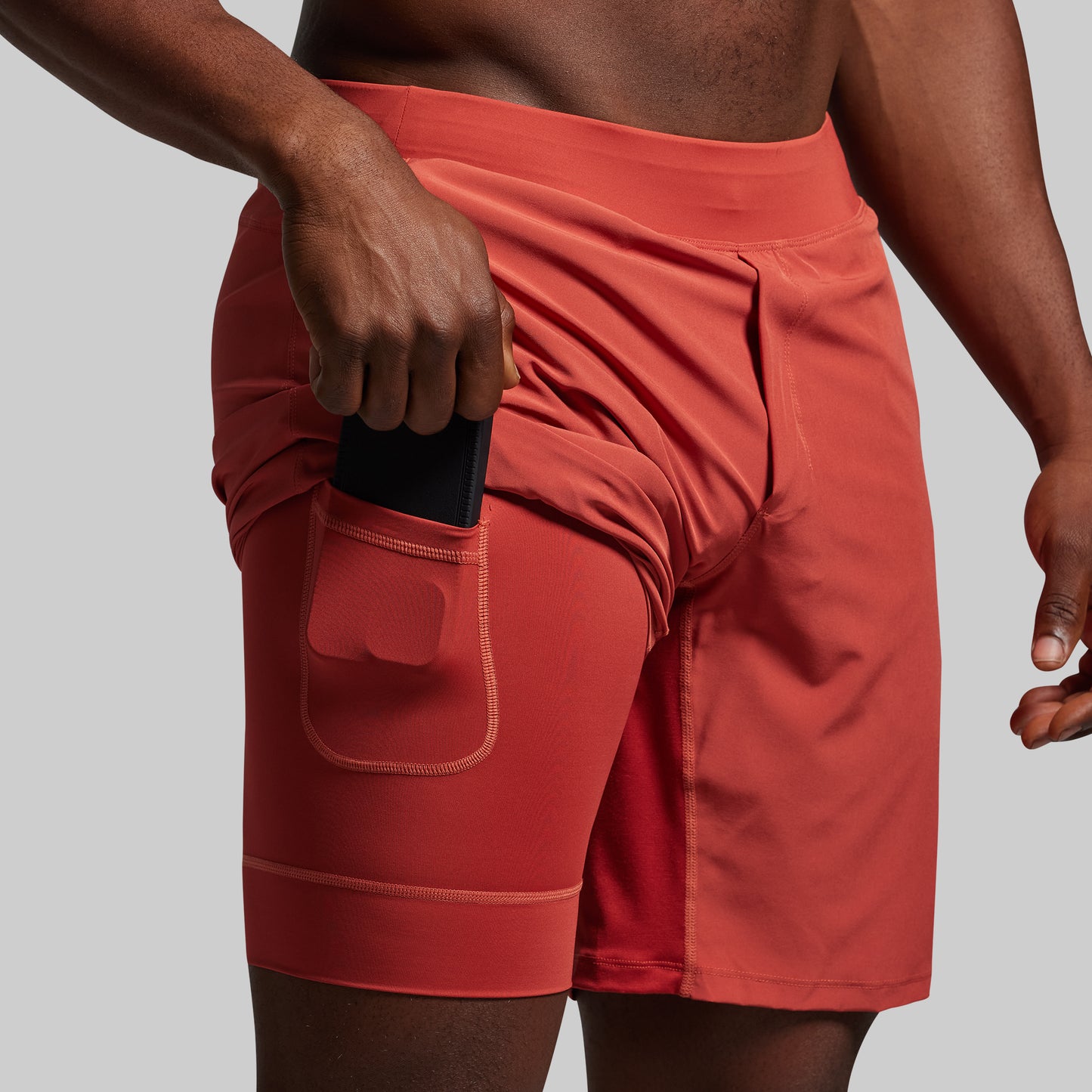 Versatile Short w/ Compression 9" (Brick)