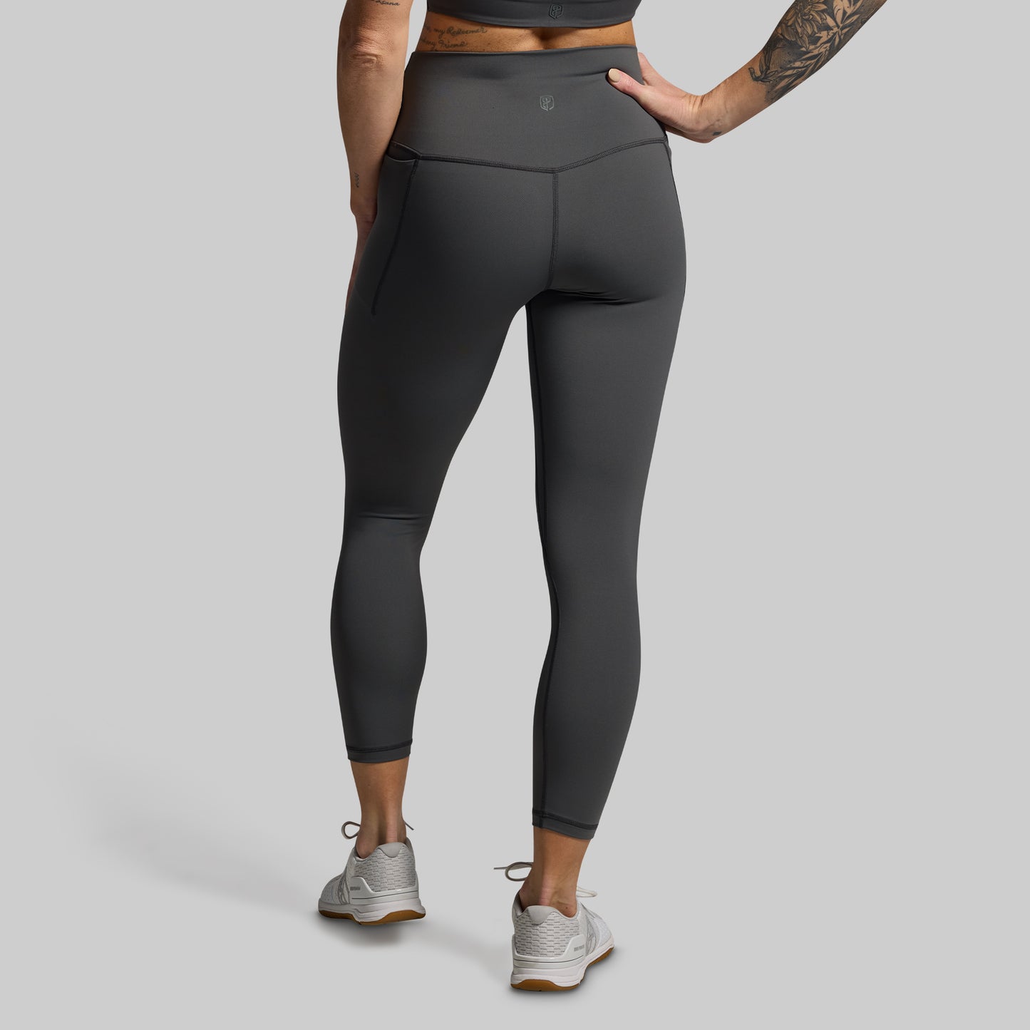 Your Go To 7/8 Legging w/ Pockets 2.0 (Gunmetal)
