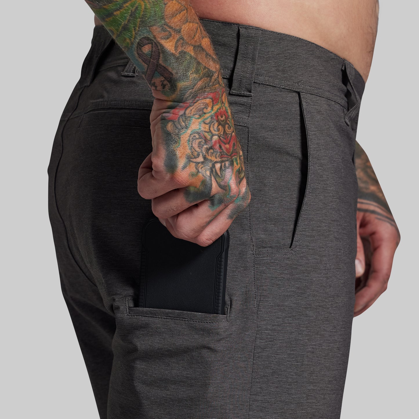 Traverse Short 9" (Gunmetal)