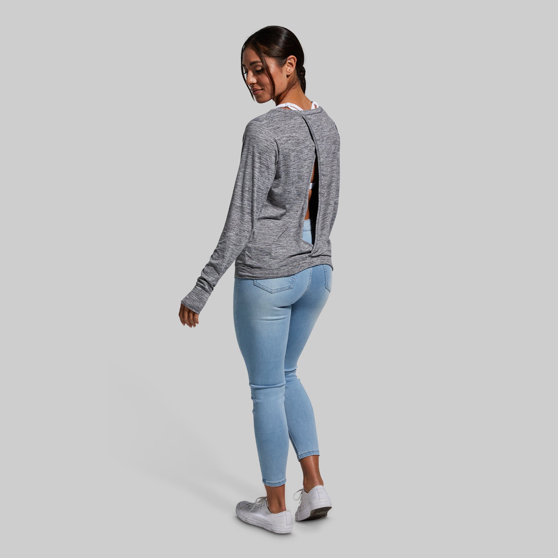 Athleisure Warm Up Long-Sleeved Shirt from Born Primitive