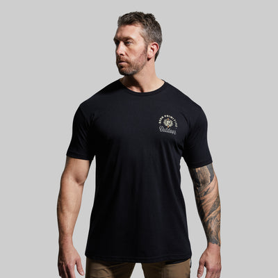Outdoor Mule Deer Badge T-Shirt (Black)