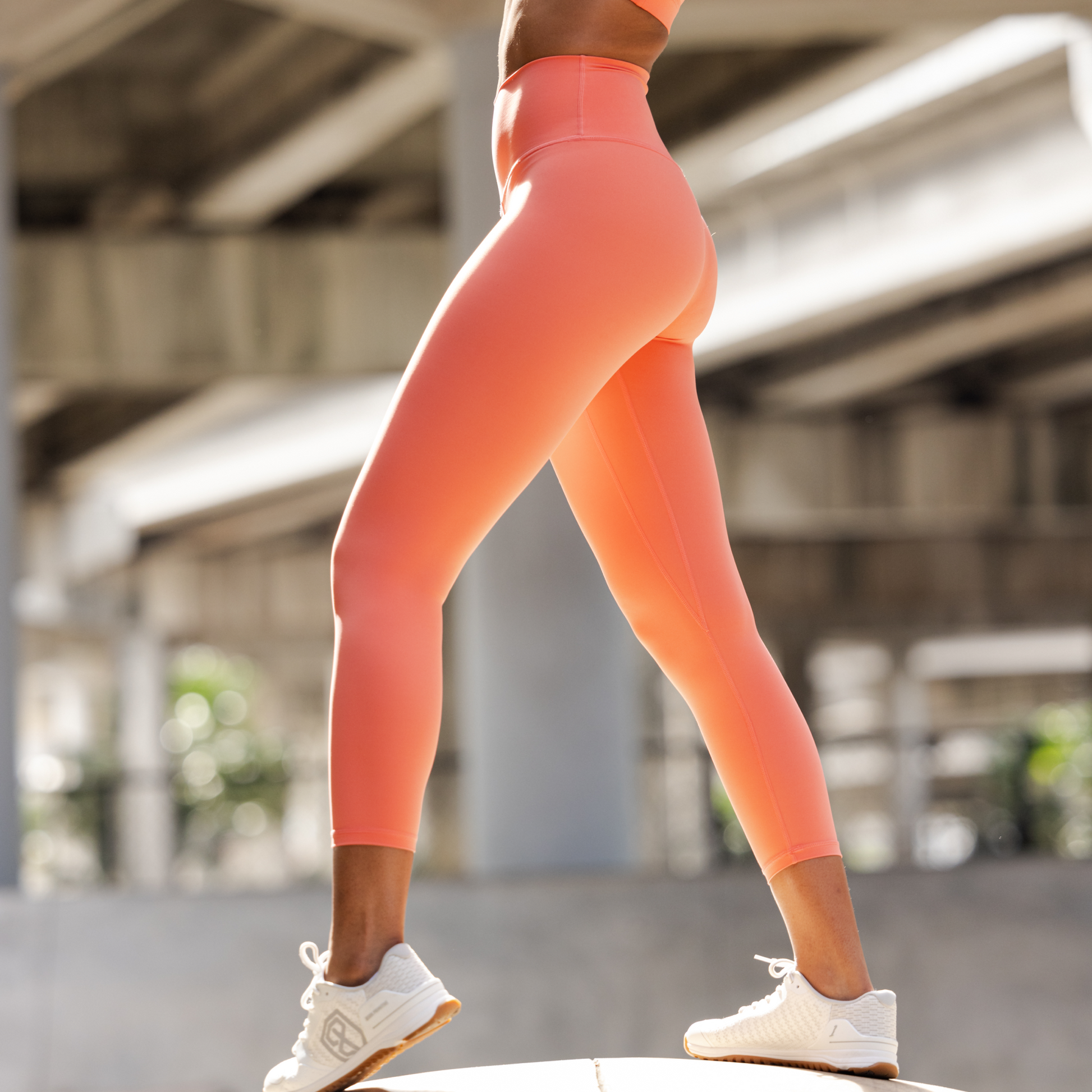 Your Go To 7/8 Legging (Hot Peach) – Born Primitive