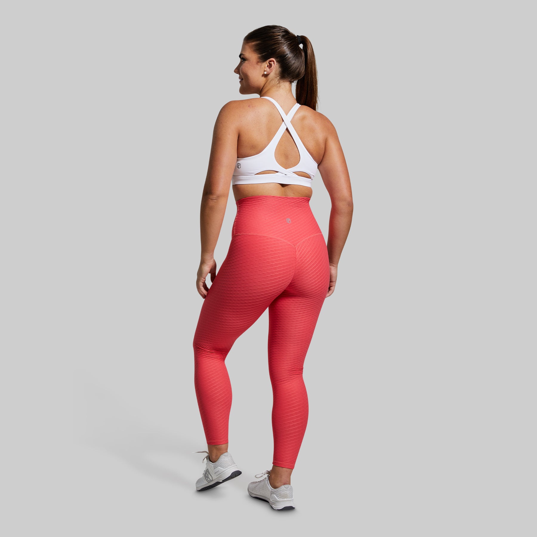 BornPrimitive on X: Leggings that embody excellence? We've got 'em.⁠ And  they're backed by over 1,100 5-star reviews.⁠ ⁠ Try our Paragon leggings  today to find out for yourself.⁠  / X