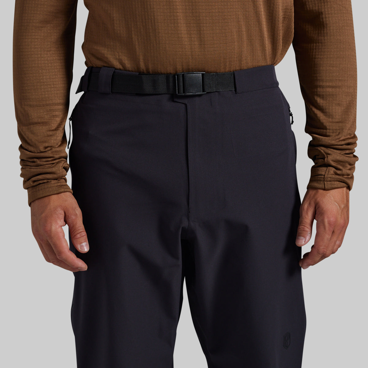 Integrated belt on black Mission FLEX Rain Pant 2.0