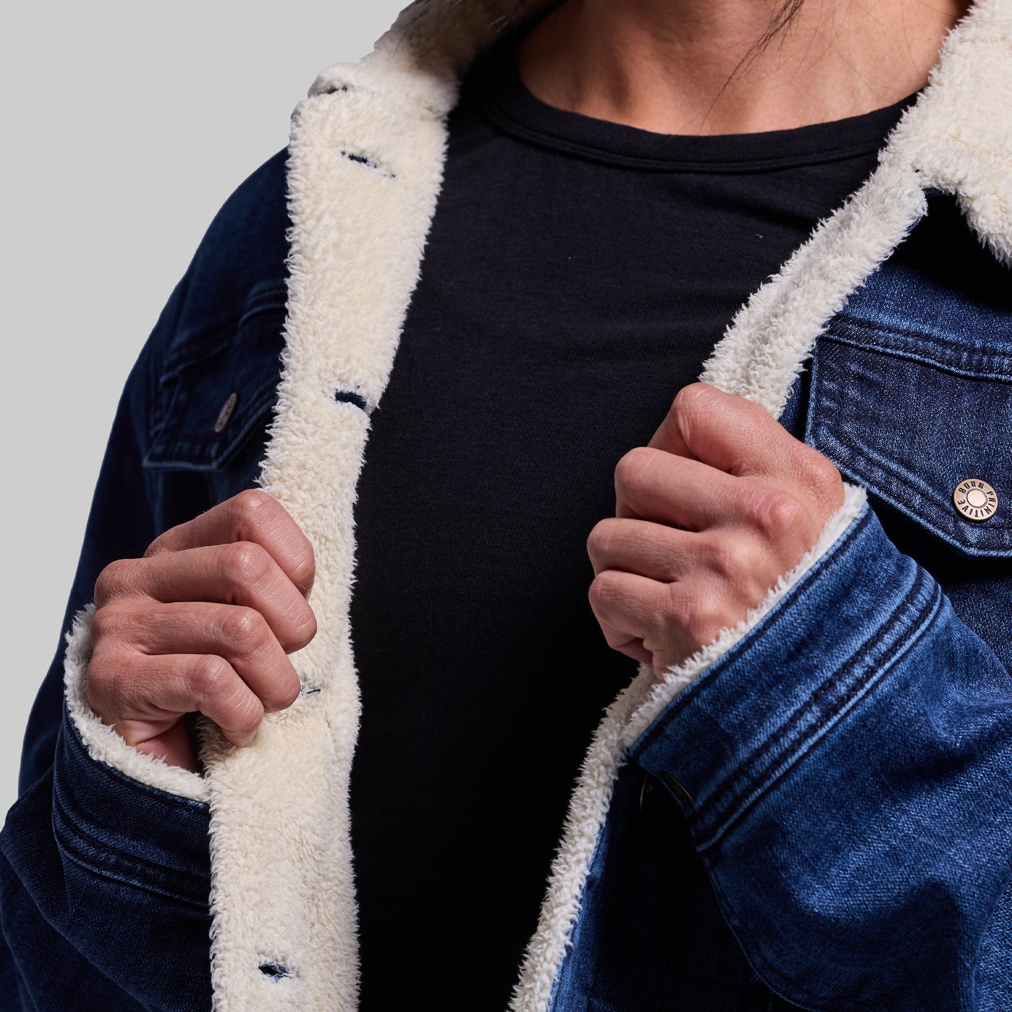 Women's FLEX Stretchy Pioneer Jacket 2.0 (Vintage Dark Wash)