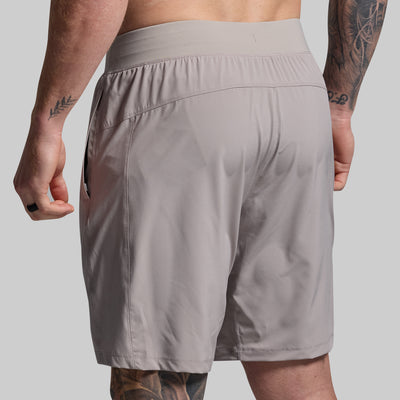 Versatile Short w/ Compression 9" (Stone)