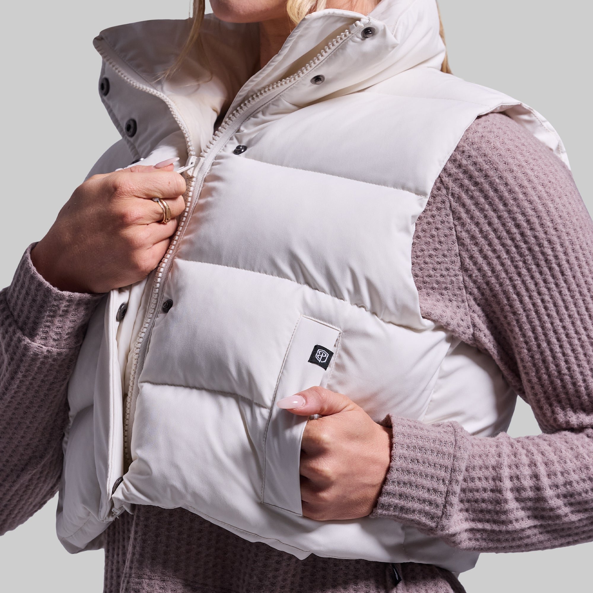 Fireside Cropped Puffer Vest (Ivory) – Born Primitive