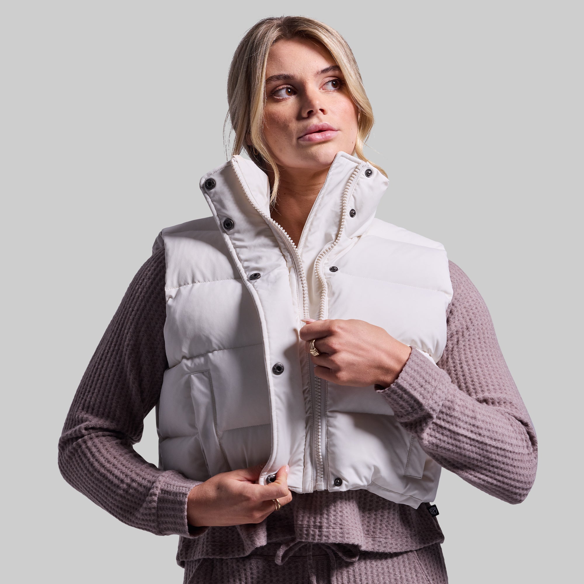 【Innerrelm】Happy Rider Crop Vest 女性用タッパー Corps Cropped Sweater Vest – Elhoffer Design