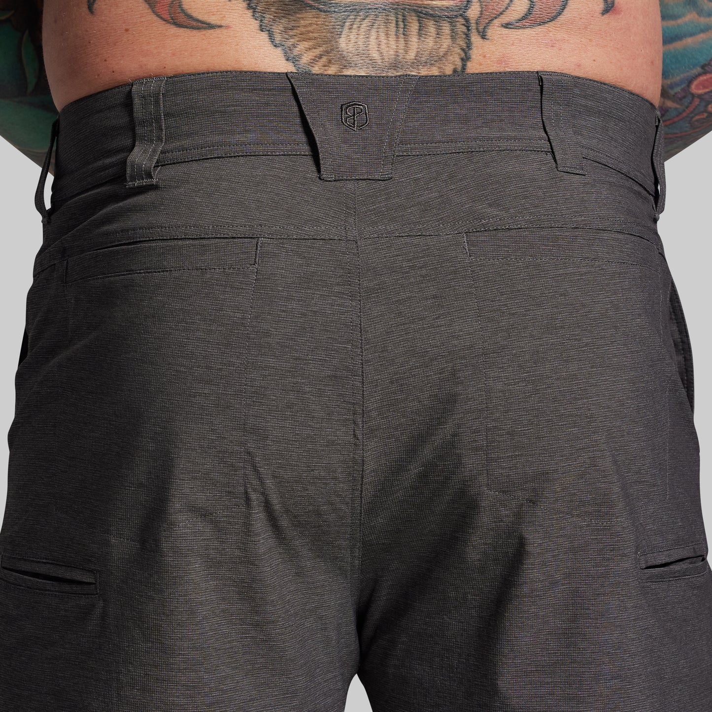 Traverse Short 9" (Gunmetal)